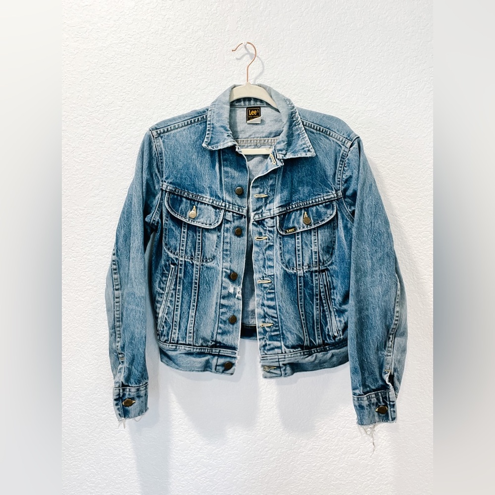 LEE RIDERS denim jacket. Size S/M.